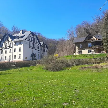 Malche Gaeste Und Tagungshaus 26 Lägenhet